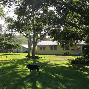 https://cedarbrae-country-stay.queenslandhotels.net